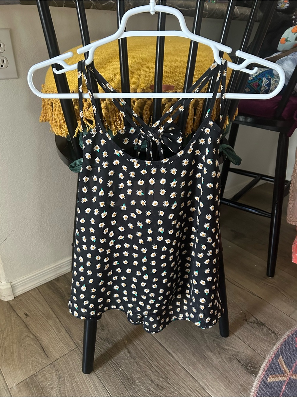 E & M Black Daisy Tank Top